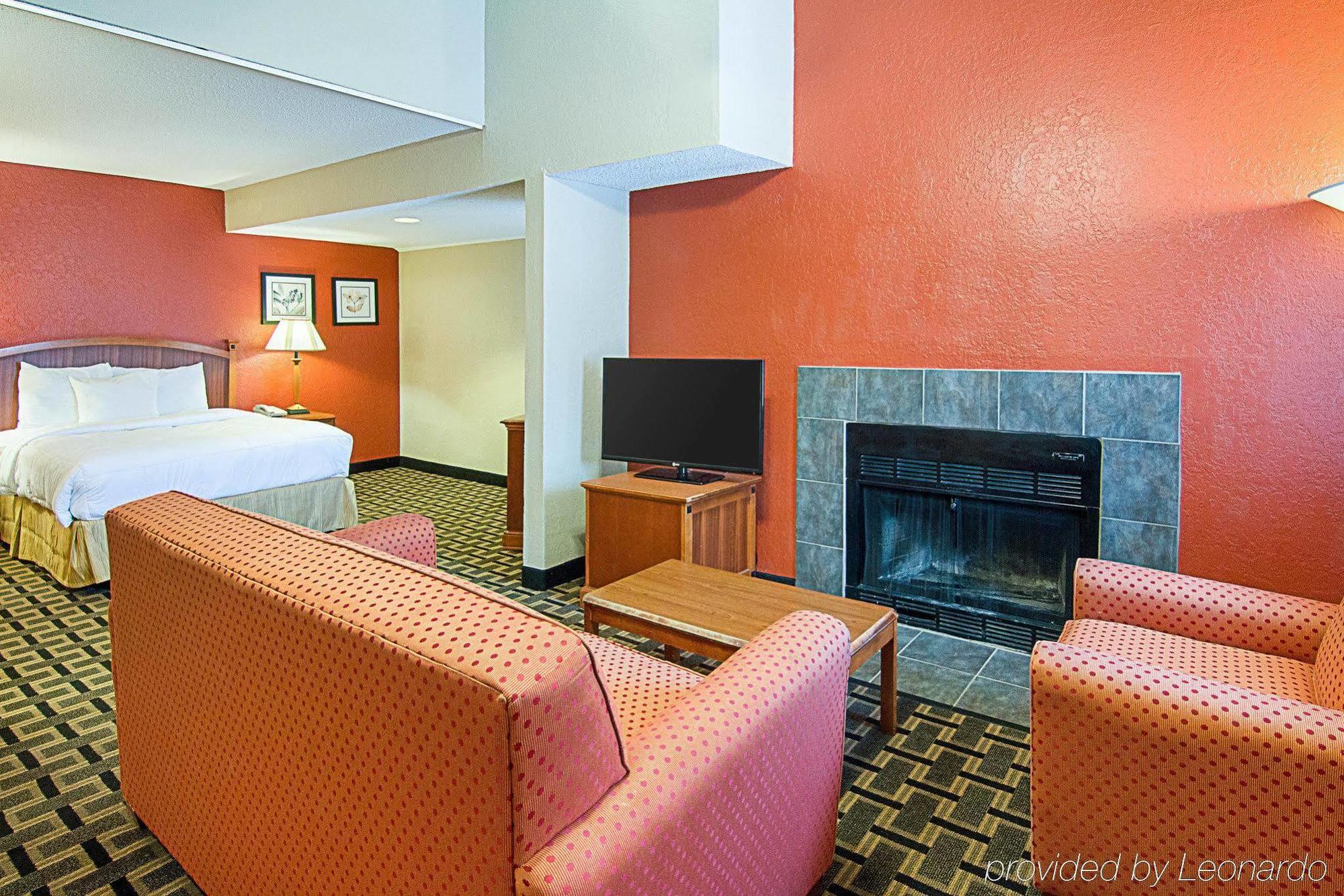 EXTENDED STUDIO SUITES HOTEL- BOSSIER CITY 3⋆ ::: BOSSIER CITY, LA :::  COMPARE HOTEL RATES